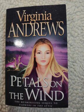 Virginia Andrews Petals on the Wind Paperback HarperCollins 2012 Family Saga